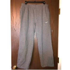 Men’s gray Nike sweatpants